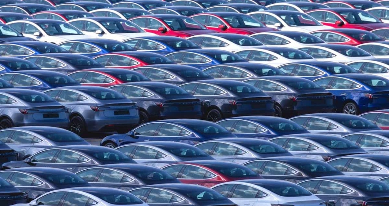 bir zamanlar gelmis gecmis en kotu araba olarak goruluyordu ama artik hayranlik duyuluyor 4y13gxVd