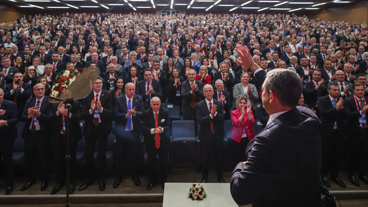 chpnin olaganustu kurultayina iptal istemi ilce secim kurulundan 2 ayri ret Y351k9d6