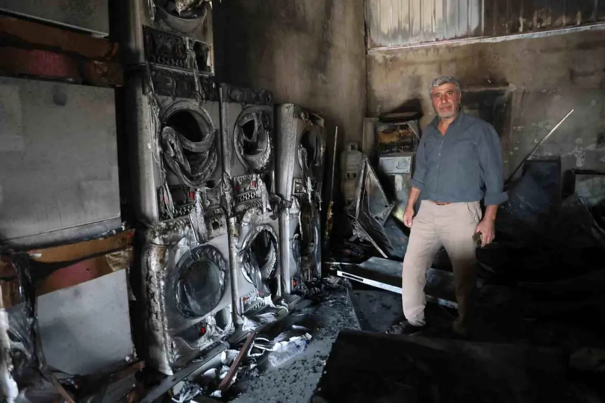 hatayda beyaz esya bayisinde yangin ncV1YkFv