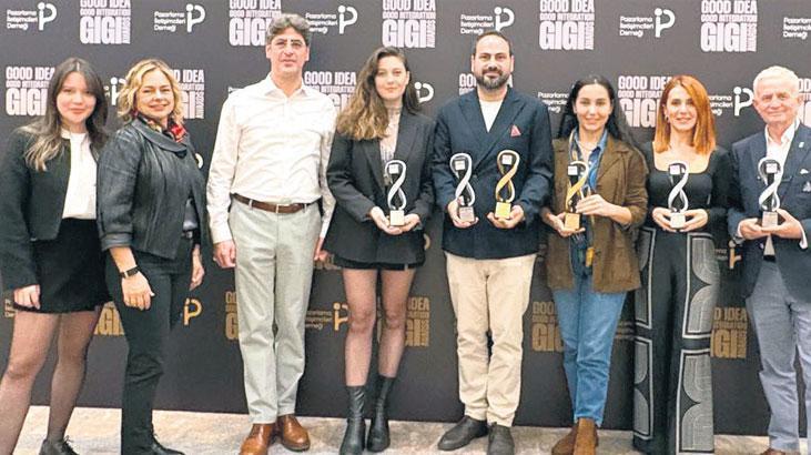 iletisim cozumleri 3 odul getirdi YQX3xAJh.jpg