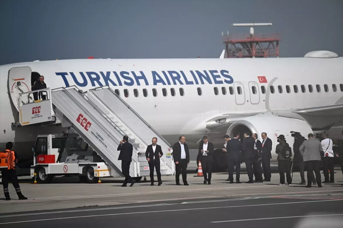 ozgurluk filosu koalisyonuactivistler istanbula dondu DQveJBMe