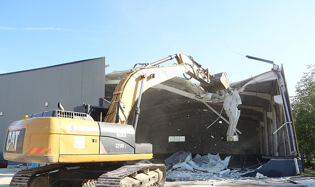 niluferde imara aykiri iki yapi yikildi gfE6FTRQ.jpg