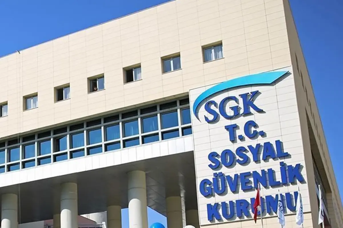 sgk siteminde yeni donem milyonlari ilgilendiren adimlar geliyor IjVPRASB.jpg