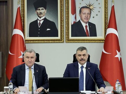 Bakanlar ciftci ile bak spor guvenligi toplantisini gerceklestirdi ITDjl31S