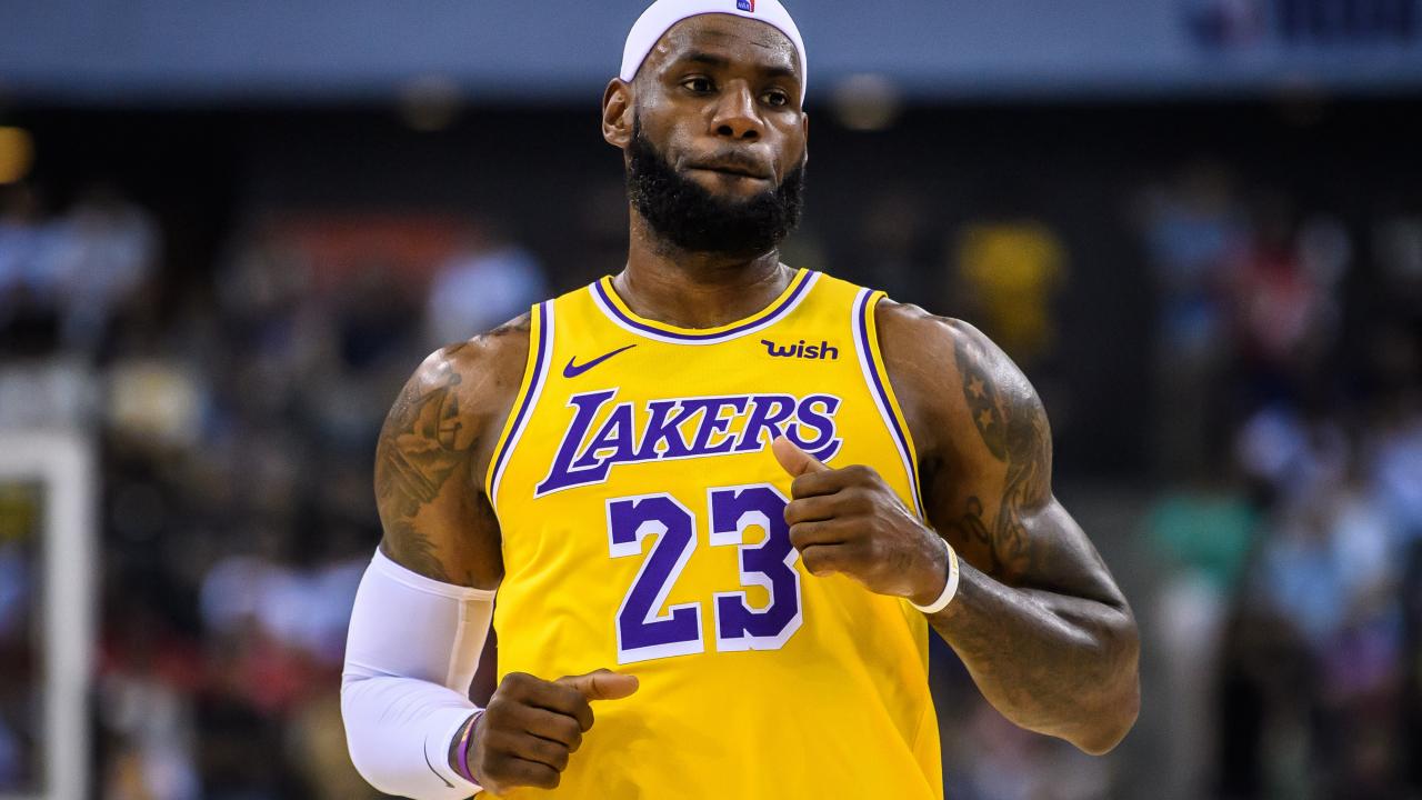 Lebron james imzayi atti milli oyuncumuzla takim arkdasi oldu bZNDXdcE
